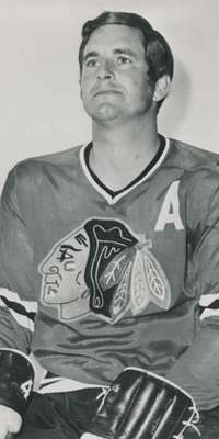 Doug Jarrett, Canadian ice hockey player (Chicago Blackhawks, dies at age 69